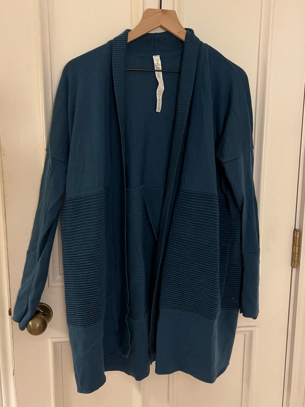 NWOT Lululemon cardigan with pockets teal blue - Picture 1 of 4